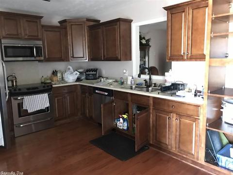 2605 Clover Ln, Conway, AR 72034 photo 5