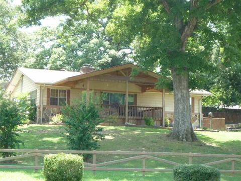 205 Ray Dr, Mount Ida, AR 71957 photo 1