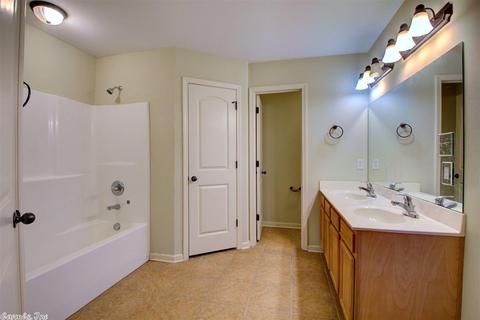 356 Meadow Creek Dr, Haskell, AR 72015 photo 28