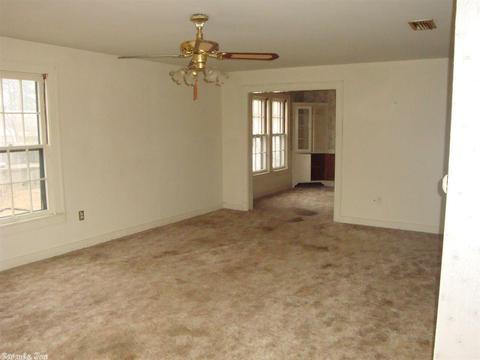 408 E Park Ave, Searcy, AR 72143 photo 13