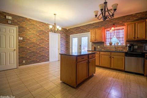 1075 Edingburgh Dr, Mabelvale, AR 72103 photo 10