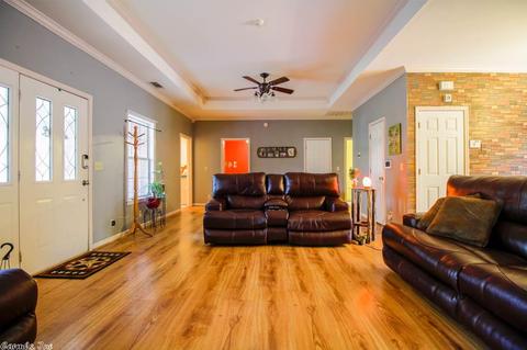 1075 Edingburgh Dr, Mabelvale, AR 72103 photo 5