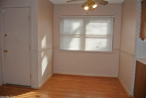 22 Wright Cir, Jacksonville, AR 72076 photo 3