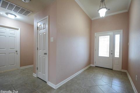 8417 Frontier Cv, Bauxite, AR 72011 photo 2