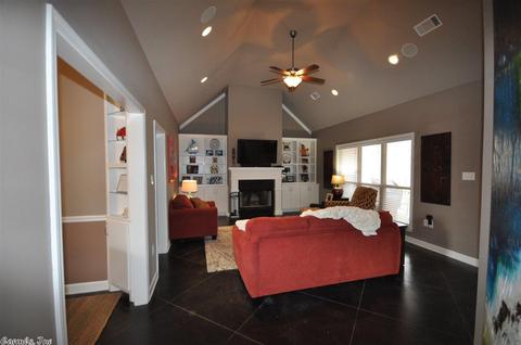 2000 Hickory Dr, Bryant, AR 72019 photo 3