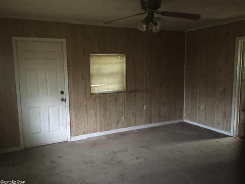 1606 W 9th Ave, Pine Bluff, AR 71603 photo 6