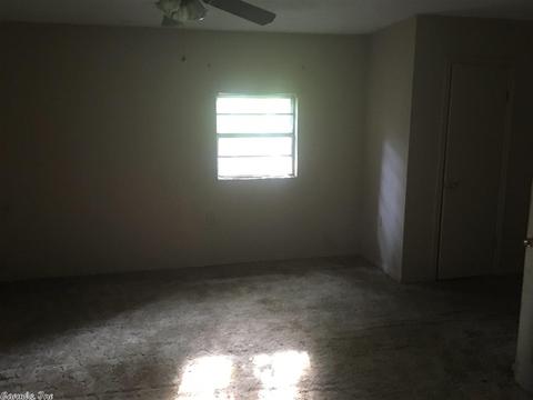 1606 W 9th Ave, Pine Bluff, AR 71603 photo 16
