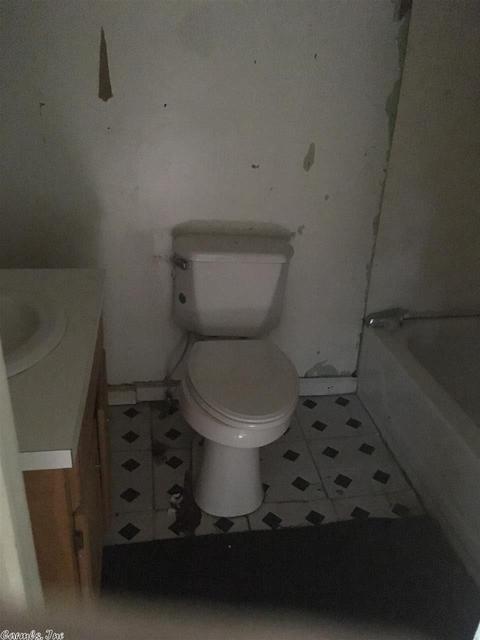 1606 W 9th Ave, Pine Bluff, AR 71603 photo 15