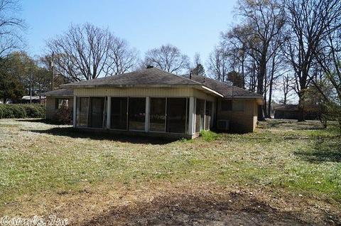 704 E Crowly St, Hazen, AR 72064 photo 7