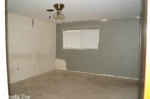 704 E Crowly St, Hazen, AR 72064 photo 11