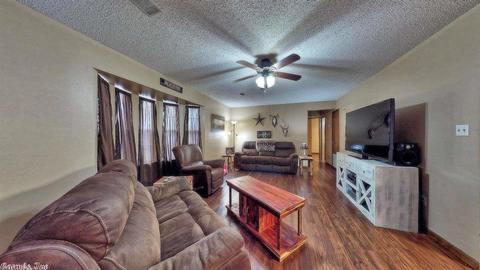 9 Hackler Cir, Conway, AR 72032 photo 6