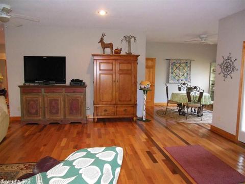 621 Mountain Crest Rd, Mountain View, AR 72560 photo 9