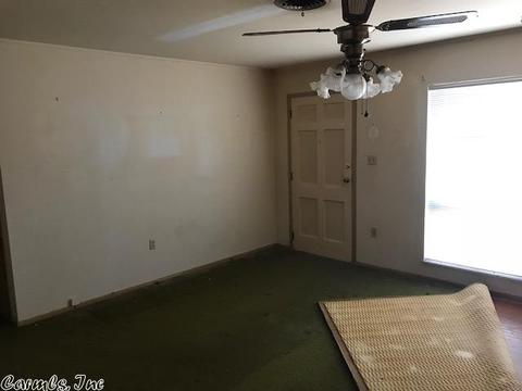 403 Robinette, Benton, AR 72015 photo 7