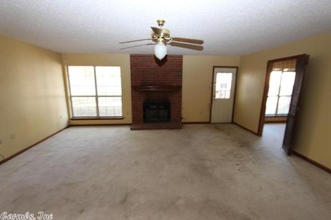 277 Pickwicket Dr, Conway, AR 72034 photo 5