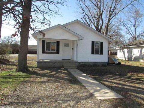 1523 Davis, Conway, AR 72034 photo 11