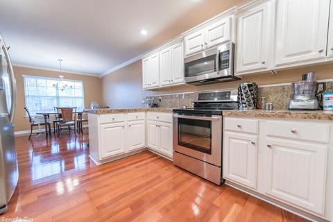 30 Spring Dr, Maumelle, AR 72113 photo 5