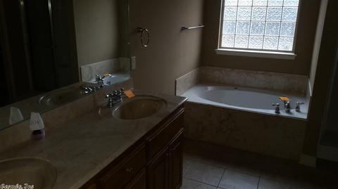 1101 Oak Glenn Loop, Bryant, AR 72022 photo 16