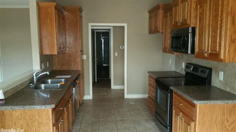 1101 Oak Glenn Loop, Bryant, AR 72022 photo 8