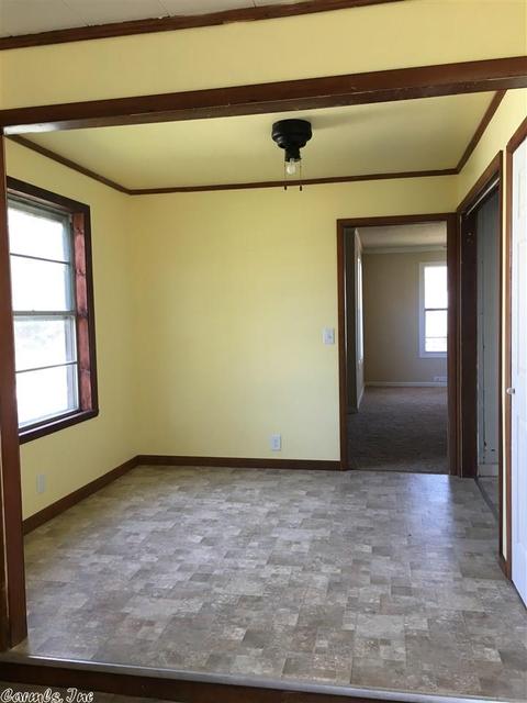 307 Lake Dr, Malvern, AR 72104 photo 5