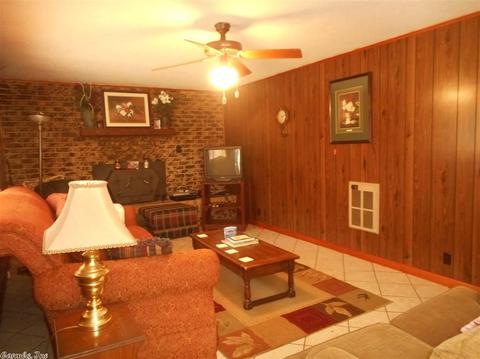 178 Cemetery Rd, Mountain View, AR 72560 photo 3