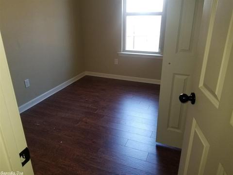 5804 Heritage Hts, Benton, AR 72019 photo 4