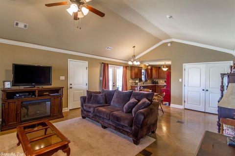 2718 Finley Loop, Bryant, AR 72022 photo 9