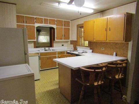 122 Locust Ave, Trumann, AR 72472 photo 8