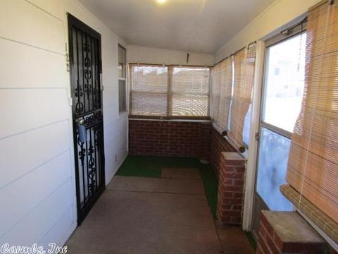 122 Locust Ave, Trumann, AR 72472 photo 4