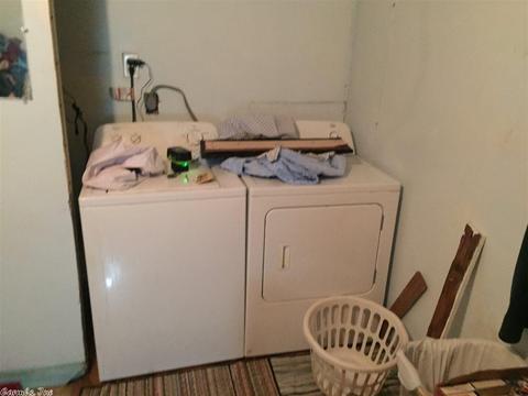 114 E Third, Bald Knob, AR 72010 photo 2