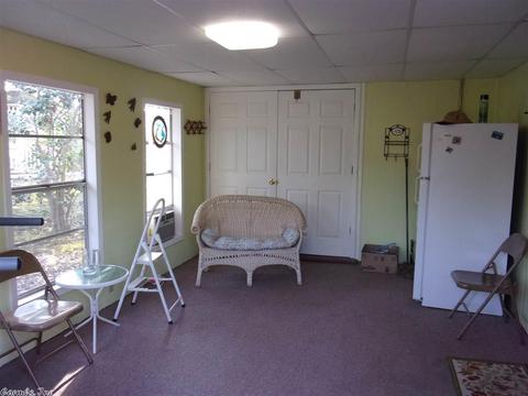 3601 E Lake Dr, Pine Bluff, AR 71603 photo 9
