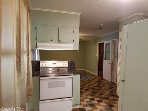 3110 Scott St, Pine Bluff, AR 71603 photo 5