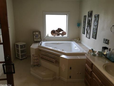 2032 Chestnut Dr, Bismarck, AR 71929 photo 7