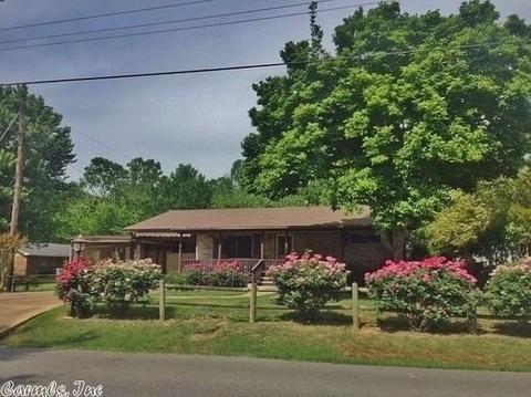 303 N Pecan St, Beebe, AR 72012 photo 1