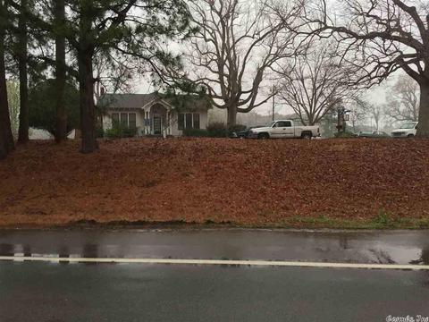 4340 Camden Rd, Pine Bluff, AR 71603 photo 1