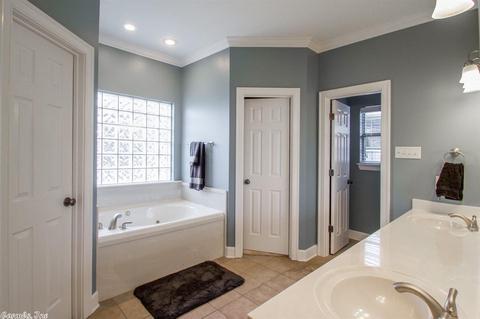 1215 Andy, Conway, AR 72034 photo 17