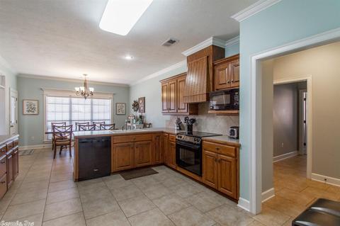 1215 Andy, Conway, AR 72034 photo 7