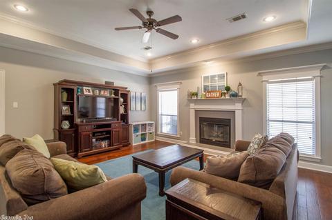 1215 Andy, Conway, AR 72034 photo 2