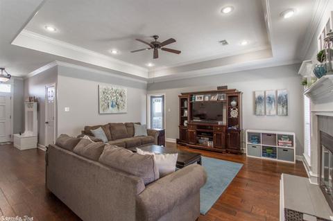 1215 Andy, Conway, AR 72034 photo 3