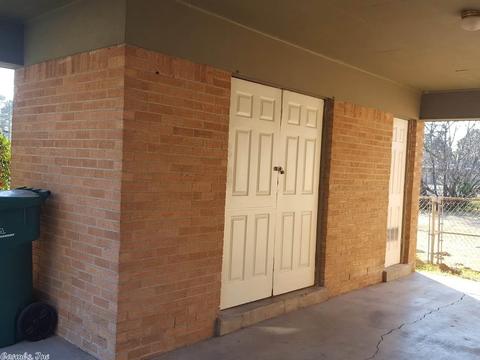 804 Barrow Dr, Pine Bluff, AR 71603 photo 3