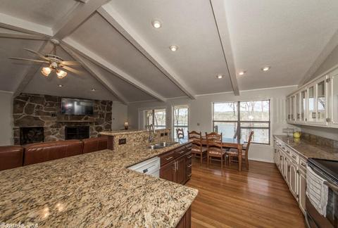 690 Davidson Cir, Greers Ferry, AR 72067 photo 12