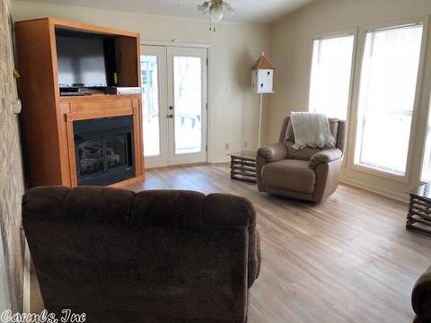 1506 E 42, Pine Bluff, AR 71601 photo 2