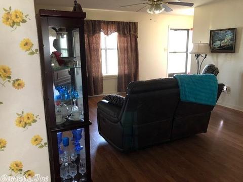 1506 E 42, Pine Bluff, AR 71601 photo 5