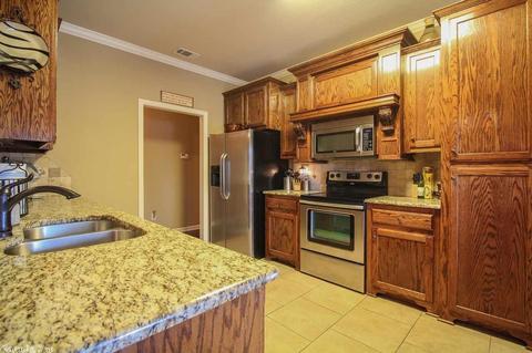 3111 S S Cres, Bryant, AR 72022 photo 9
