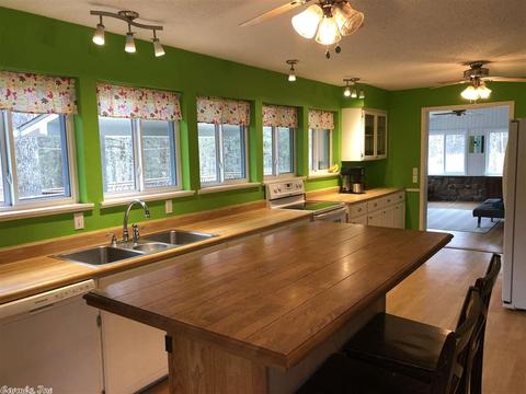 902 Green Tree Rd, Clinton, AR 72031 photo 8