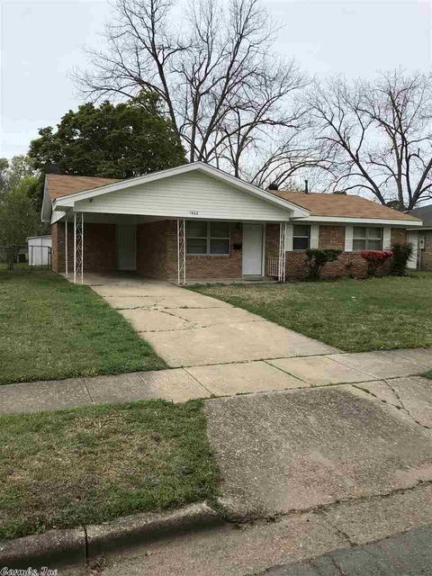 1402 Avondale, Pine Bluff, AR 71601 photo 1