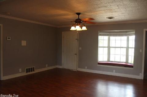 204 Gloria Ave, Mountain View, AR 72560 photo 7