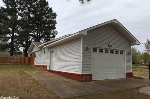 204 Gloria Ave, Mountain View, AR 72560 photo 5
