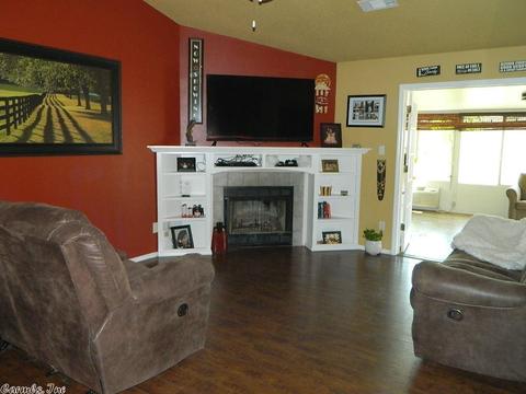 3301 Forest Dr, Bryant, AR 72022 photo 2