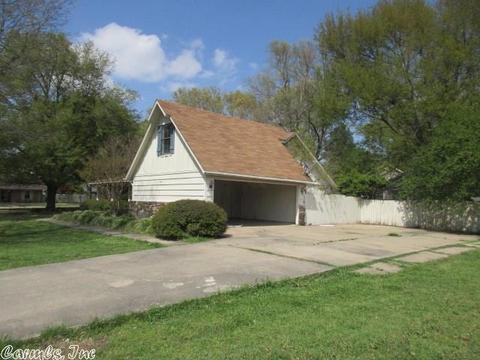 104 Patrick St, Dumas, AR 71639 photo 3