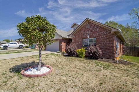 940 Wineberry Dr, Conway, AR 72034 photo 2